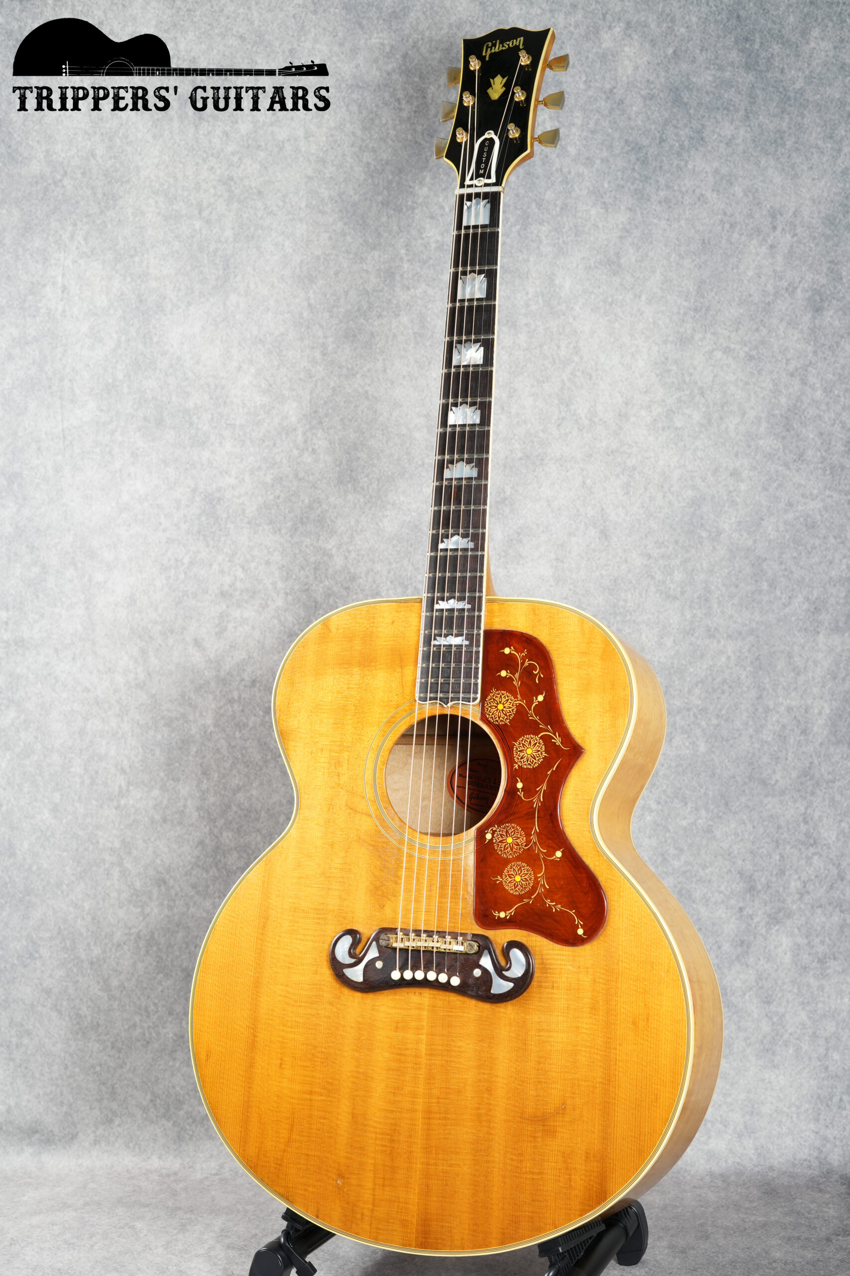 Gibson J-200 (1963) - Trippers' Guitars