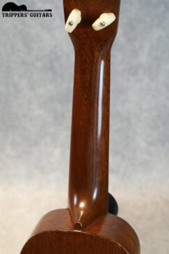 8 8