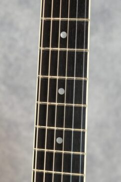 8 8