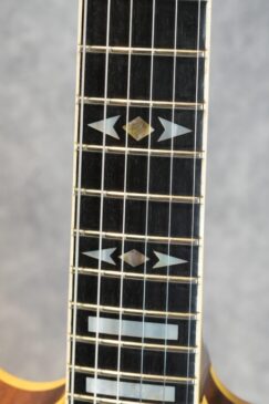9 9